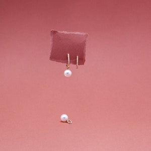 Boucles d'oreilles pendantes perle akoya du Japon er créoles diamantée Bénédicte avec perle amovible